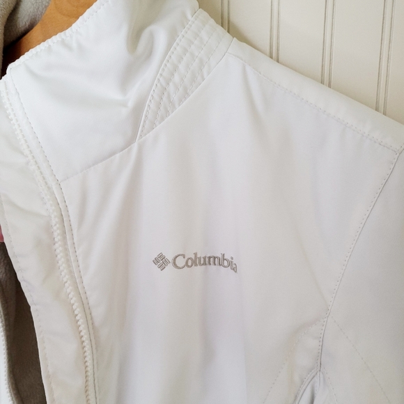 Columbia White soft shell jacket! - Picture 2 of 8